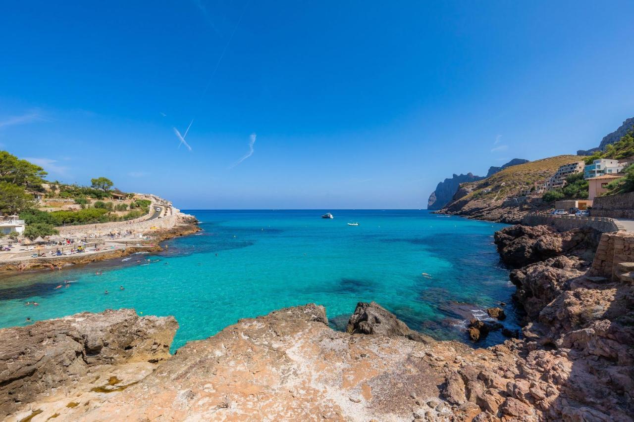 Can Botana 1 Cala de Sant Vicenc Esterno foto